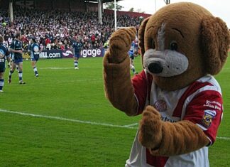Mascot - St Helens - creative commons licence by Gerard Barrau