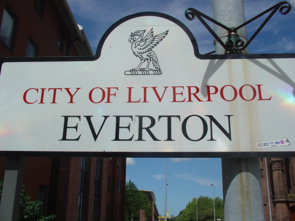 Everton_sign,_Shaw_Street,_Liverpool_-_DSC00559