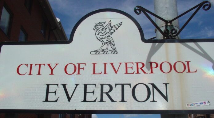 Everton_sign,_Shaw_Street,_Liverpool_-_DSC00559