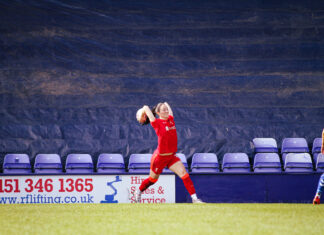 Megan Campbell taking a long throw-in