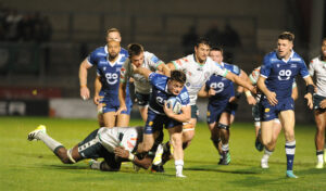 Quirke pulls away from London Irish defence