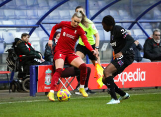 Melissa Lawley with the ball at her feet v West Ham United.