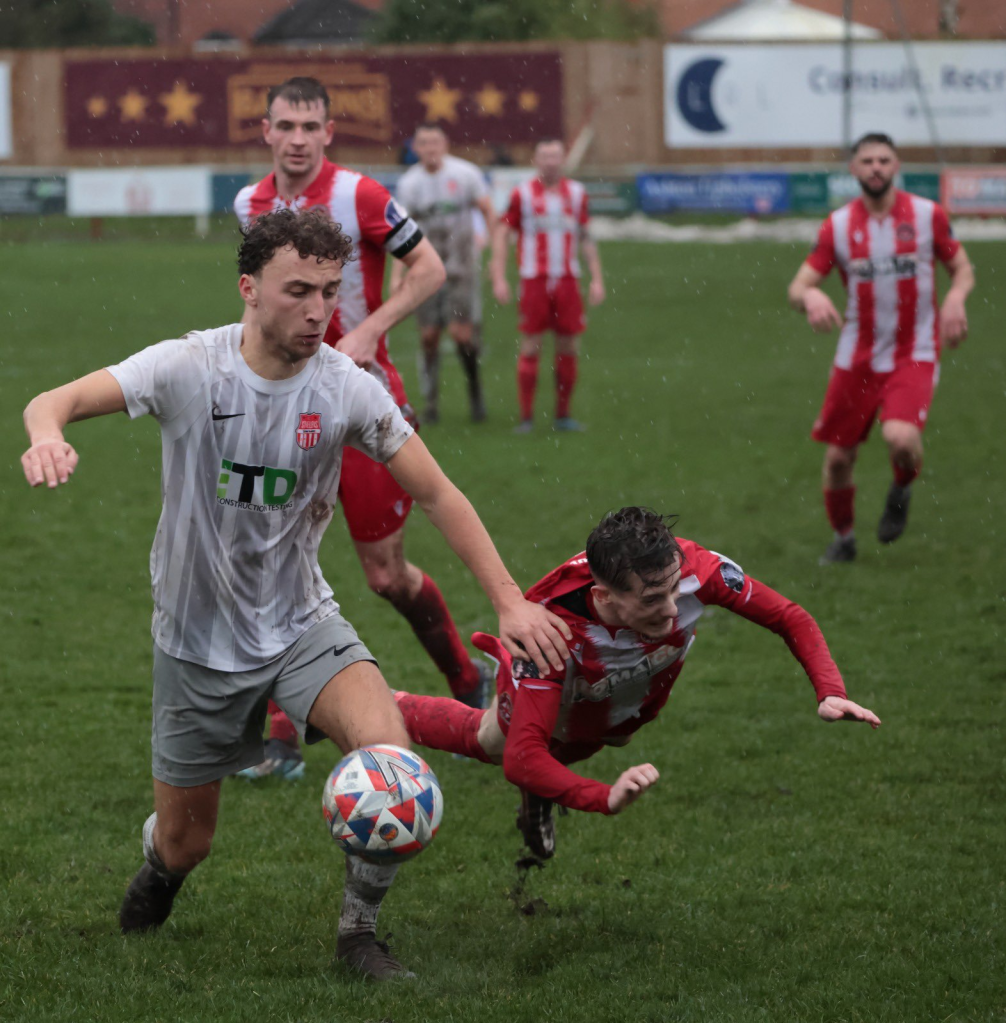 Ethan Van-Aston chases the ball, image by Mark Gambles