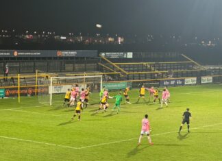 Southport defend late corner vs Curzon