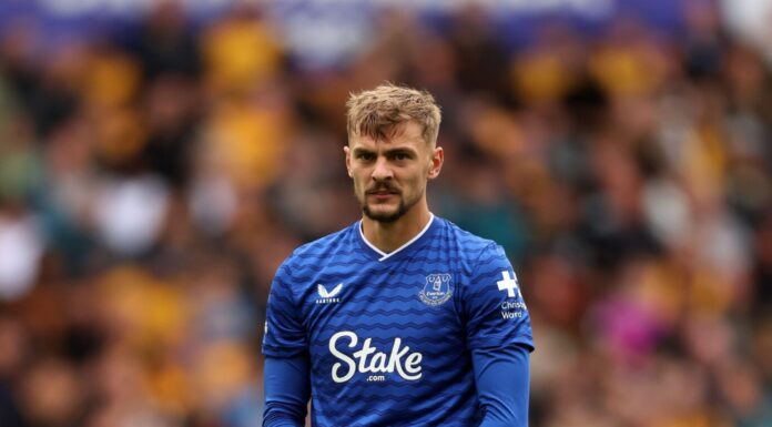 Everton’s Dewsbury-Hall in five card rant