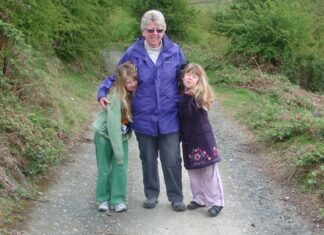 Liverpool Uni Student’s Charity Walk for Breast Cancer