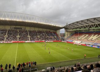 “We are pioneers”: Saints boss praises growth of women’s rugby league Saint Helens push forward in the Super League Grand Final against Wigan Warriors.