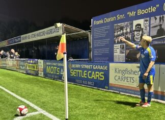 Ben Hodkinson takes a corner