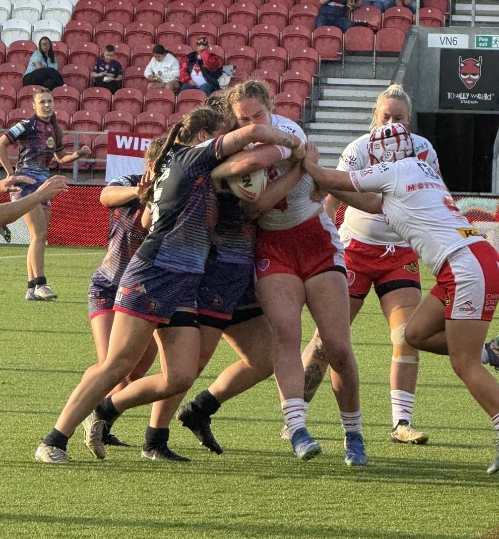 St Helens women- Photo taken by Rebecca Clayton