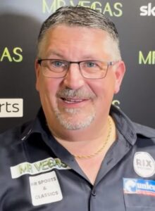 Gary Anderson during an interview / image from DARTS NOW Wikimedia Commons