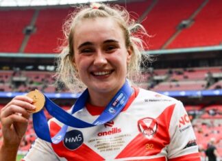 Paige Travis returns to St Helens Women