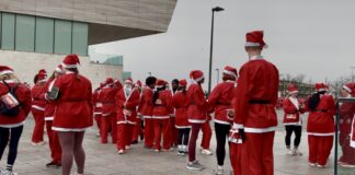 Girls on the Go Santa Dash