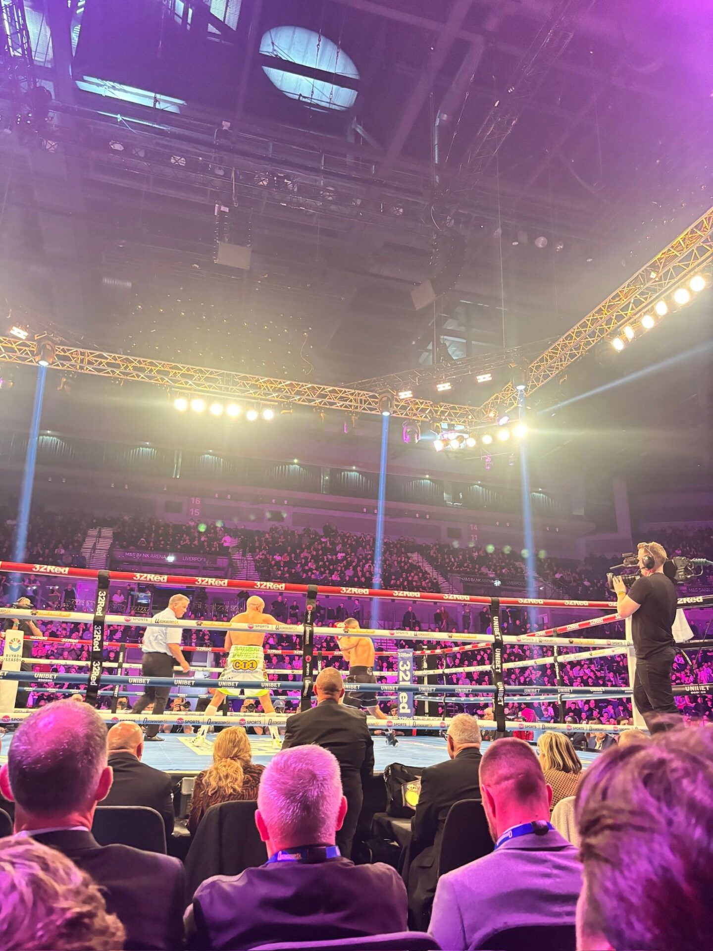 Nick Ball vs TJ Doheny at the M&S Bank Arena - Photo by Taylor Jackson